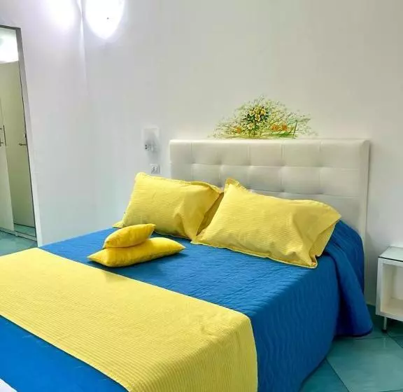 B&b A Casa Di Vittoria   Guest House
