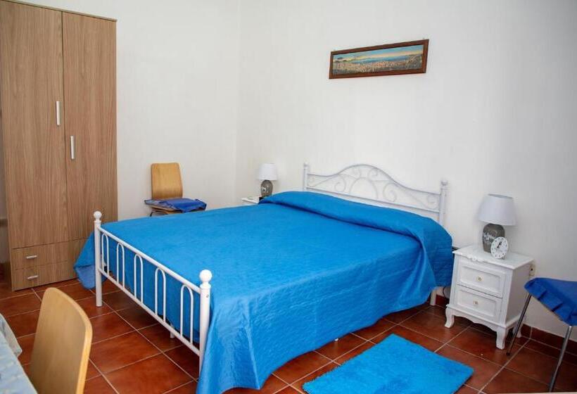 B&b Ruffo Nel Cuore Di Napoli