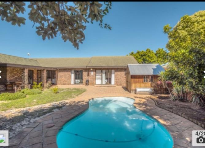 Bed & Breakfast Blues Bnb