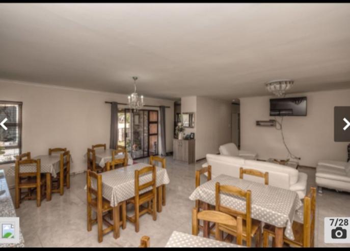 Bed & Breakfast Blues Bnb