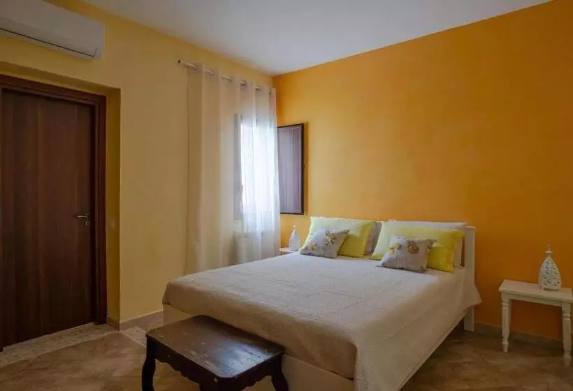 Aamiaismajoitus (B&B) Lumie Di Sicilia