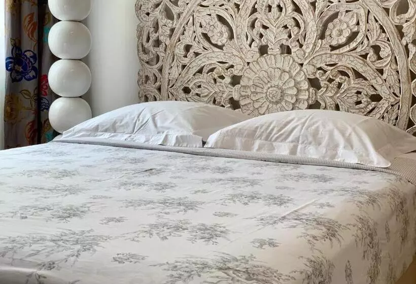 تختخواب و صبحانه Tang Home Bordeaux Hyper Centre
