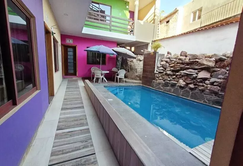 هتل Playa Sayulita