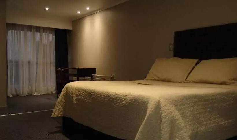 ホテル Verona   Chillán