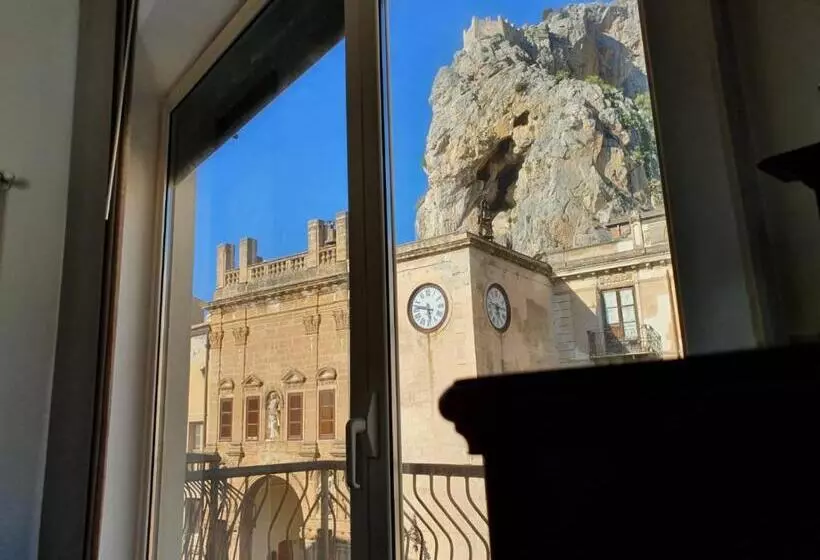 پانسیون Casa Del Moro