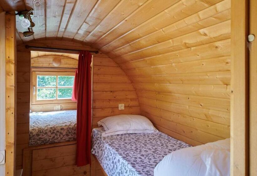 펜션 Les Tonneaux Bourguignons Du Carré Saint Pierre