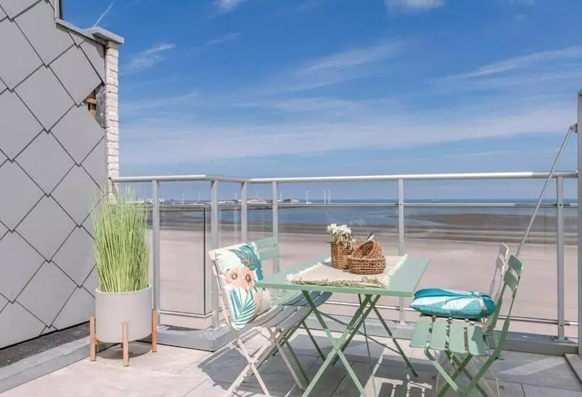 Stunning Studio With Sea View On Top Location In Knokke Heist