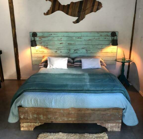 هاستل Aruã Suítes & Café