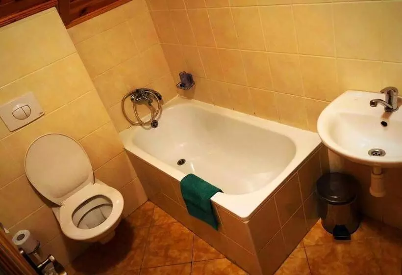 Retkeilymaja Hostinec Selský Dvůr