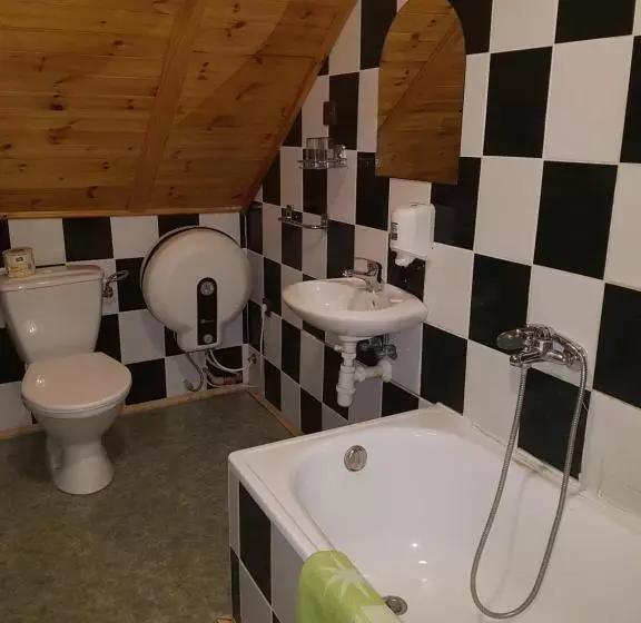 Retkeilymaja Hostinec Selský Dvůr