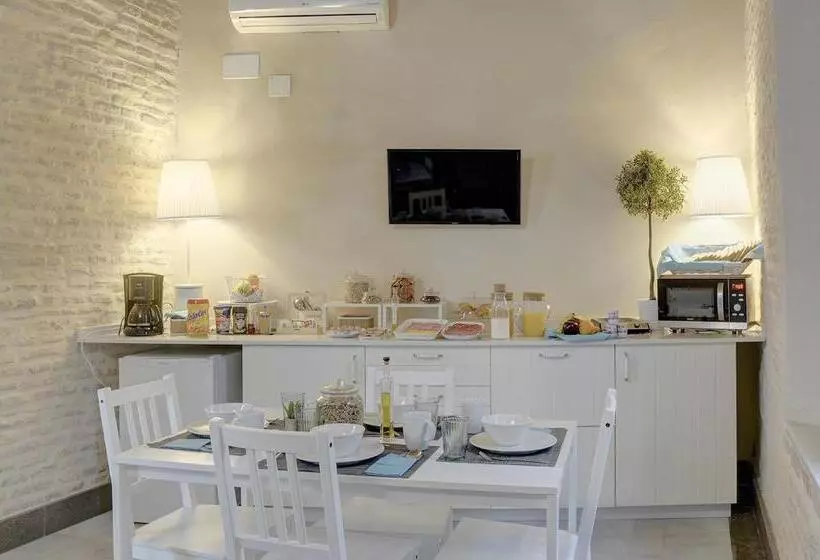 تختخواب و صبحانه Casa Palacio El Condestable De Sevilla