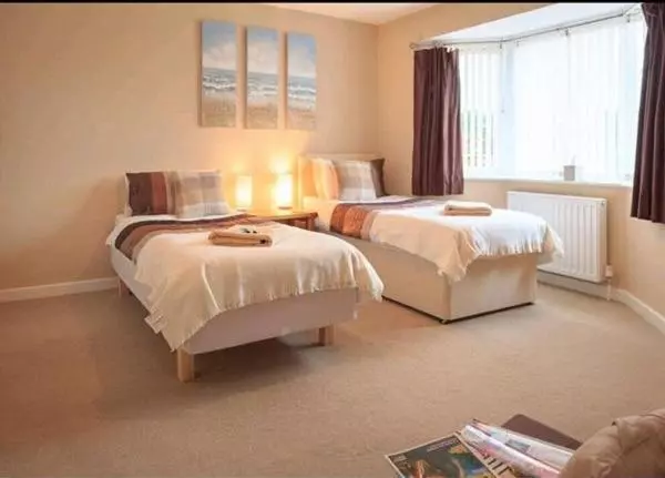 Aamiaismajoitus (B&B) Cleeves Cottage
