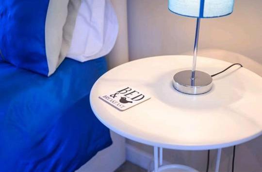 تختخواب و صبحانه Cleeves Cottage