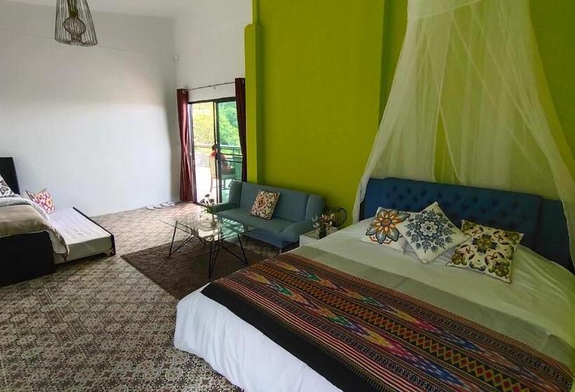 Hotel บ้านภูคำฟ้า ดอยปู่ไข่ Baan Phu Kham Fah