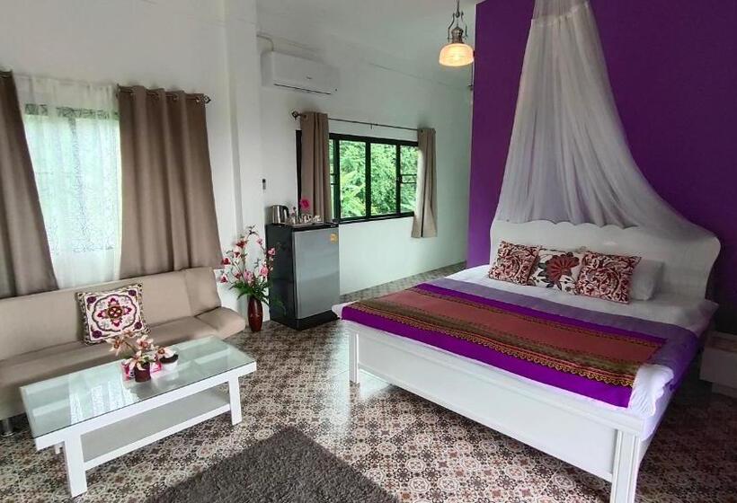 Hotel บ้านภูคำฟ้า ดอยปู่ไข่ Baan Phu Kham Fah