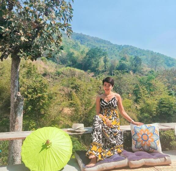 Hotel บ้านภูคำฟ้า ดอยปู่ไข่ Baan Phu Kham Fah