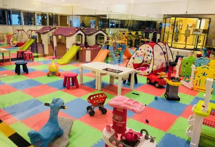 Hotelli Sky D Mont Suites