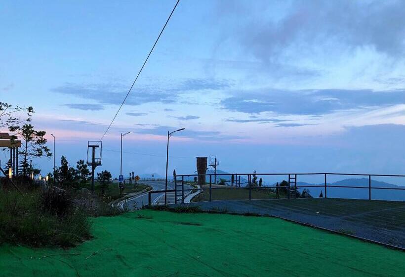 هتل Sky D Mont Suites