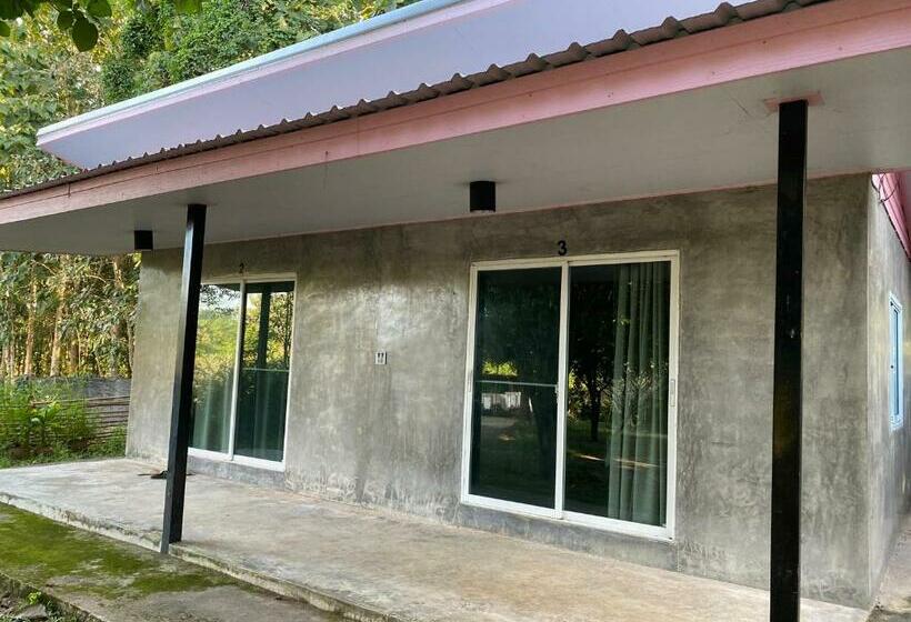 펜션 บ้านสวนวงศ์จินดารักษ์