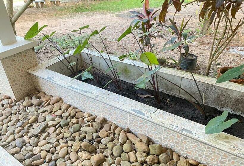 펜션 บ้านสวนวงศ์จินดารักษ์