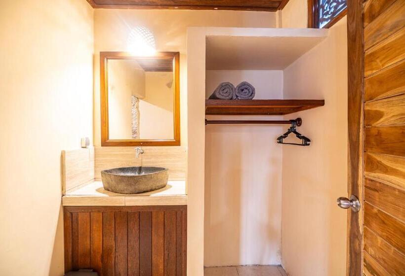 پانسیون Kembang Kuning