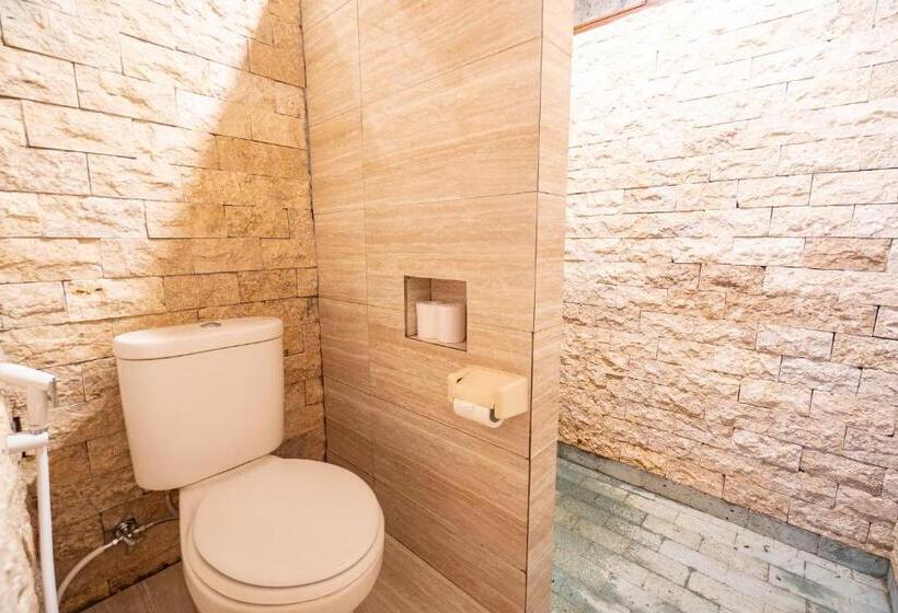 پانسیون Kembang Kuning