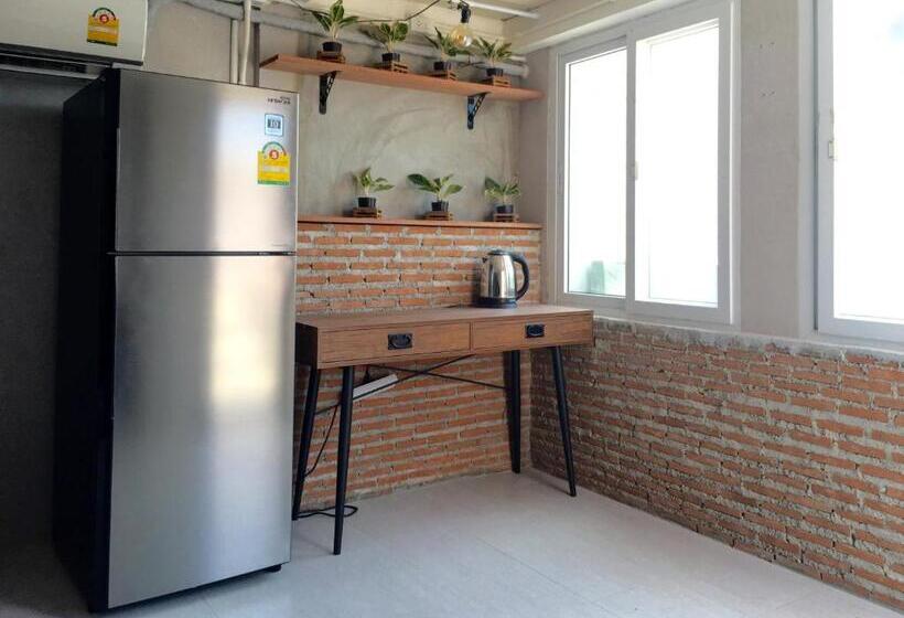 پانسیون New Apartment Nearby Beach