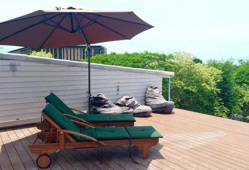 پانسیون New Apartment Nearby Beach