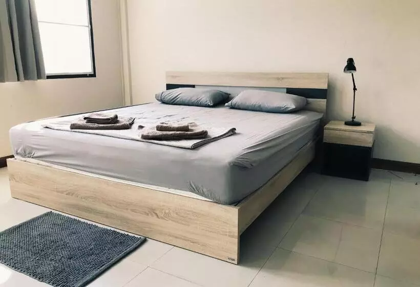 پانسیون New Apartment Nearby Beach