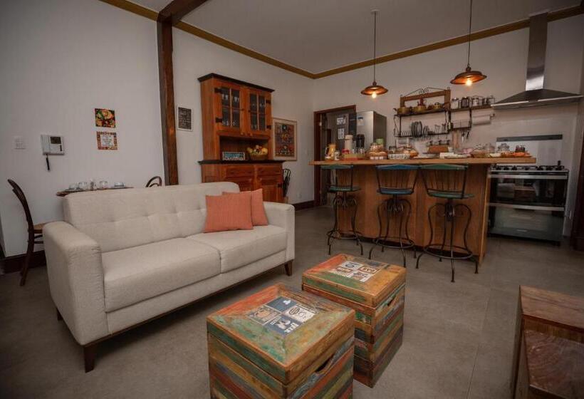 پانسیون Pouso Jardim De Assis