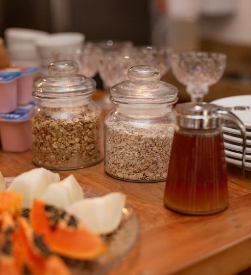 پانسیون Pouso Jardim De Assis