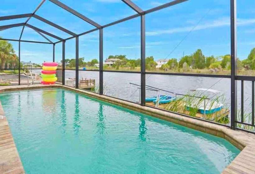 Saltwaterpool  Gameroom  Tropical Sunsets   Kayaks   Fishing