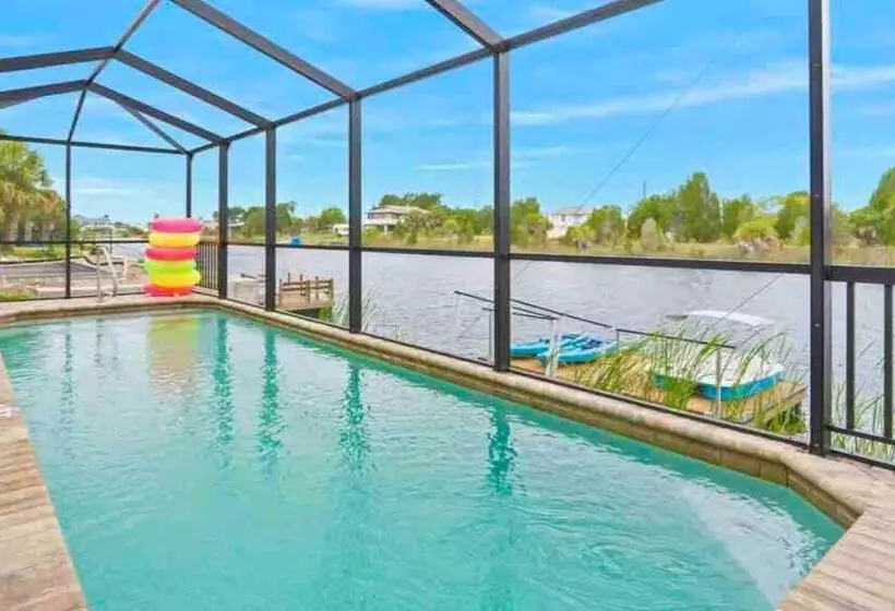 Saltwaterpool  Gameroom  Tropical Sunsets   Kayaks   Fishing