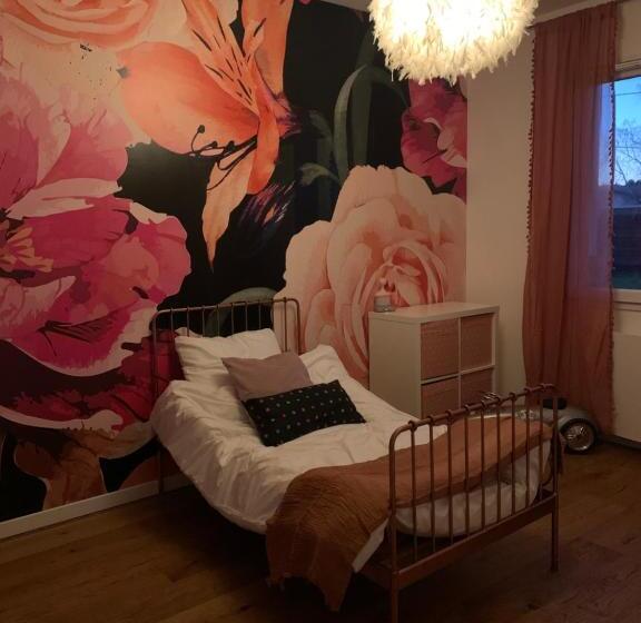 Villa Aux Palmiers,piscine 28°,pétanque,coeur Bassin