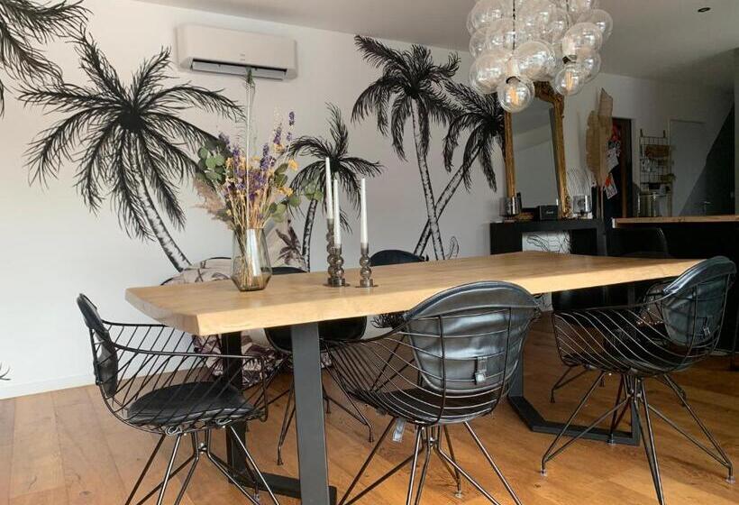 Villa Aux Palmiers,piscine 28°,pétanque,coeur Bassin