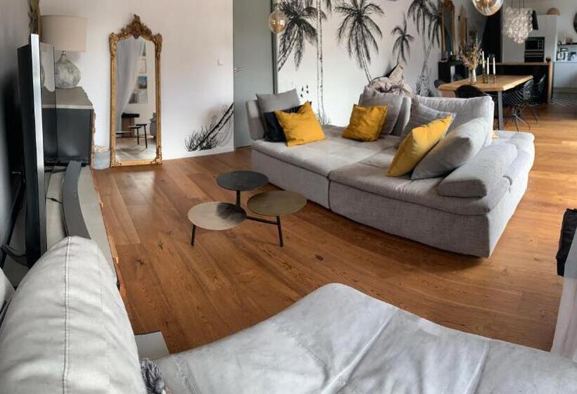 Villa Aux Palmiers,piscine 28°,pétanque,coeur Bassin