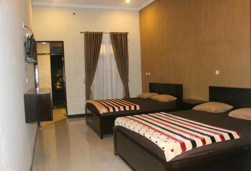 Szálló Sederhana Homestay