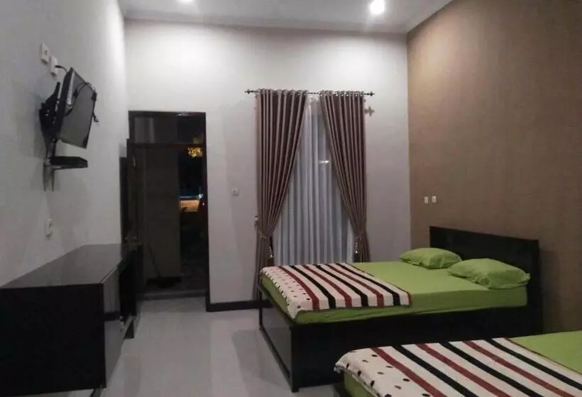 Hostel Sederhana Homestay