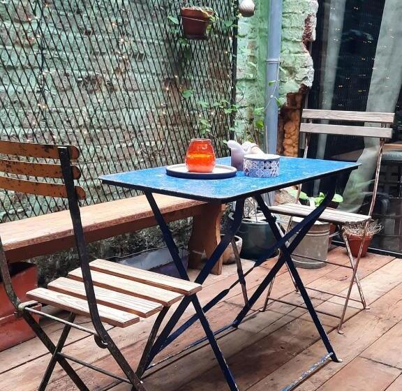 Gîte Redouté Agréable Maison De Ville Avec Cour Intérieure