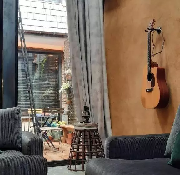 Gîte Redouté Agréable Maison De Ville Avec Cour Intérieure