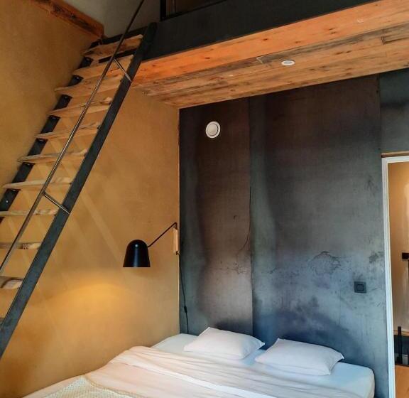 Gîte Redouté Agréable Maison De Ville Avec Cour Intérieure