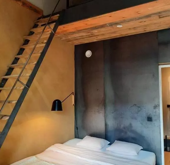 Gîte Redouté Agréable Maison De Ville Avec Cour Intérieure