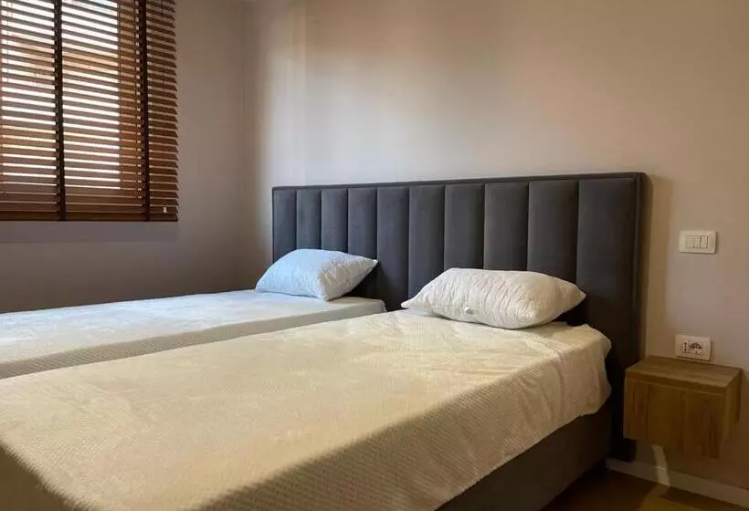 Klemki Apartment