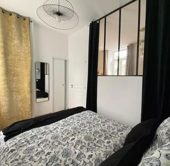 La Suite Dandy   Beau T2  Terrasse, Parking Gratuit, Climatisation