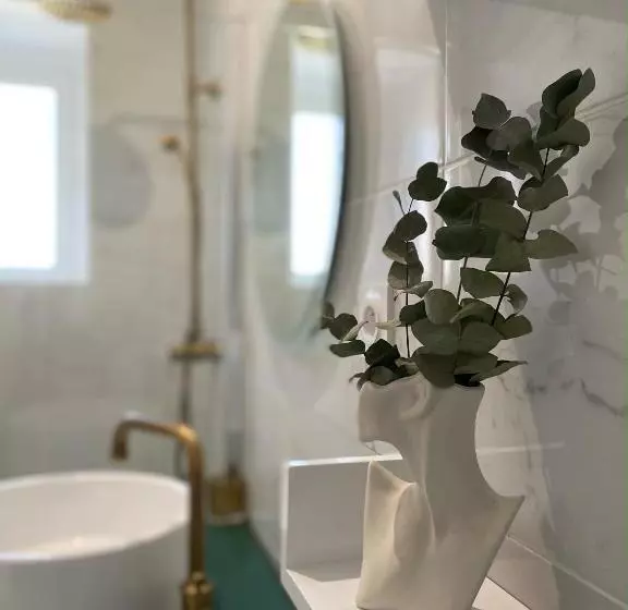 La Suite Dandy   Beau T2  Terrasse, Parking Gratuit, Climatisation