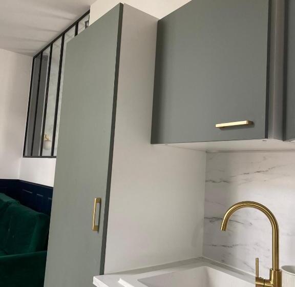 La Suite Dandy   Beau T2  Terrasse, Parking Gratuit, Climatisation