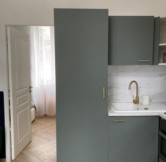 La Suite Dandy   Beau T2  Terrasse, Parking Gratuit, Climatisation