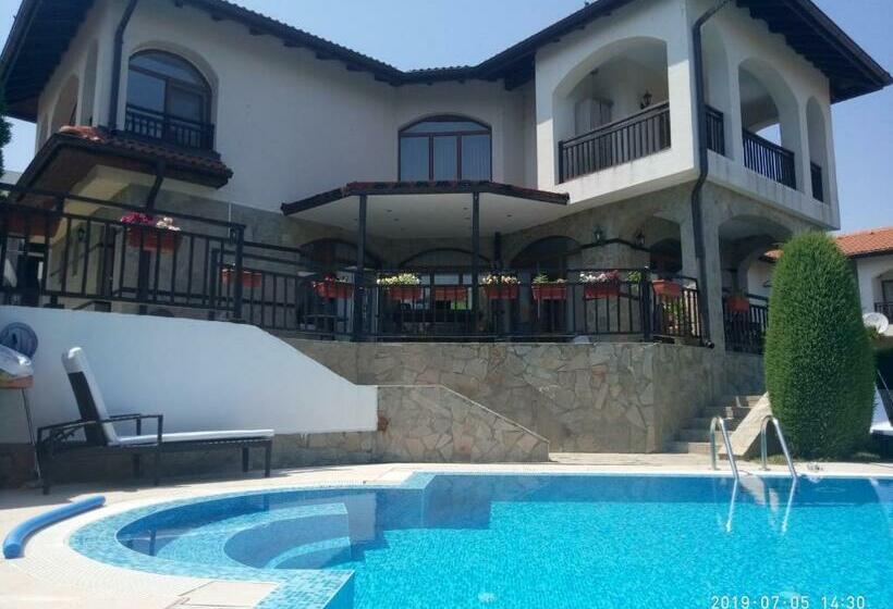 膳宿费 къща за гости мускат 2