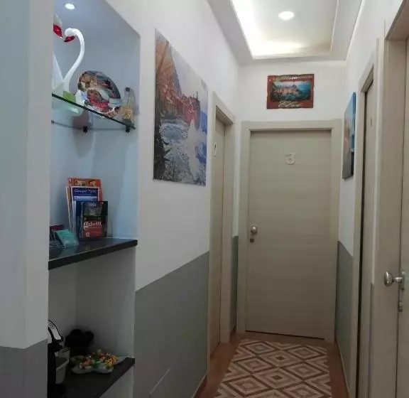 پانسیون Affittacamere Elvi