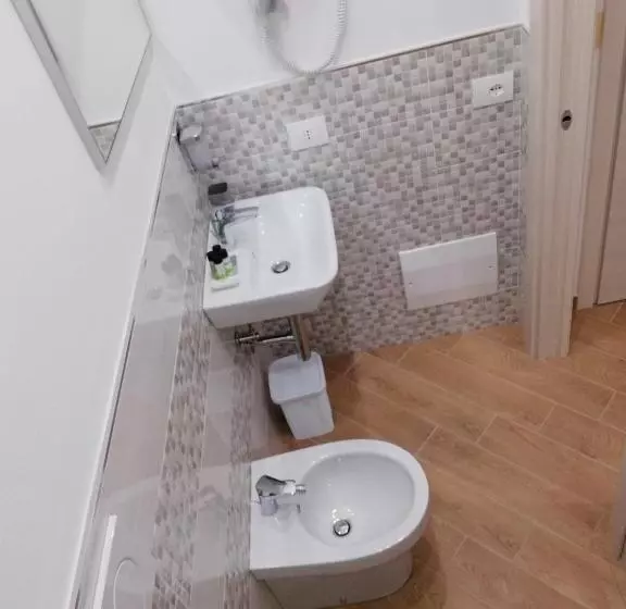 پانسیون Affittacamere Elvi